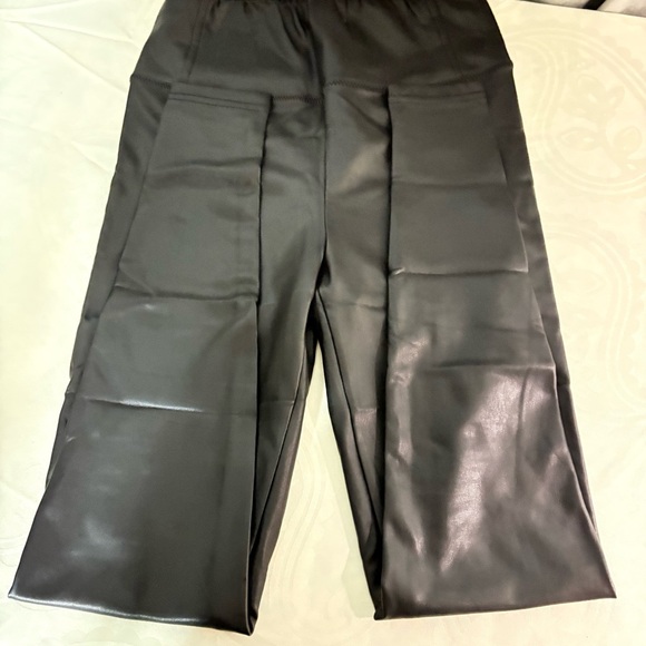 Black Faux Leather Leggings - Picture 5 of 16